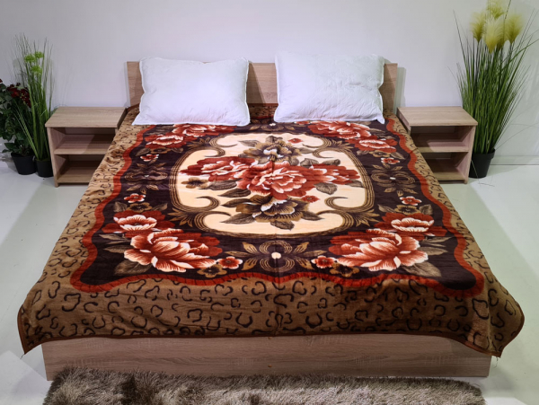 Patura pufoasa, Groasa, Maro, Floare, 180 x 230 cm, pentru paturi de 2 persoane, Good Life (PGP 9) [1]