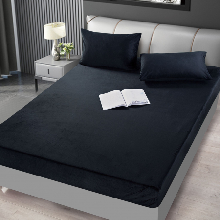 Huse de pat din Catifea - Husa Catifea cu Elastic (HCE 3) + 2 Fete de perna - Negru