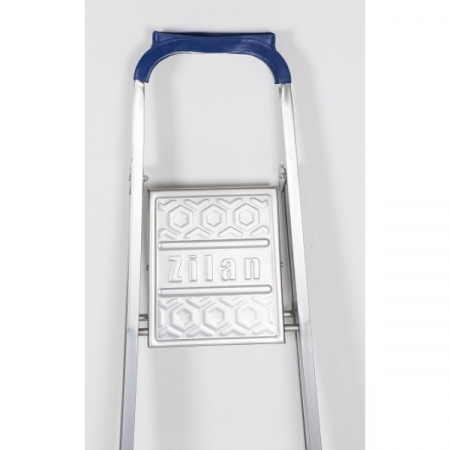 Scara Metal (E 639),patru trepte +platforma [1]