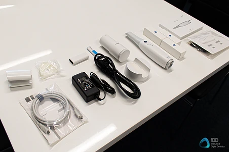 Scanner intraoral Medit i700 [2]