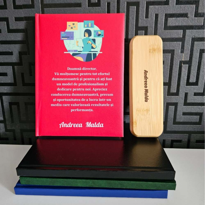 Cadou pentru Doamna DIrector- Agenda personalizata + set scris Bambo