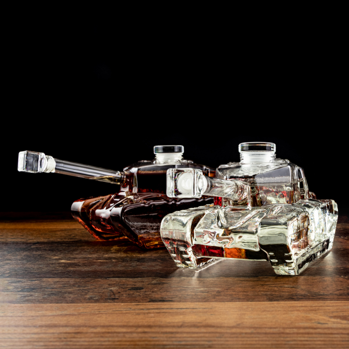 Decantor whisky tanc
