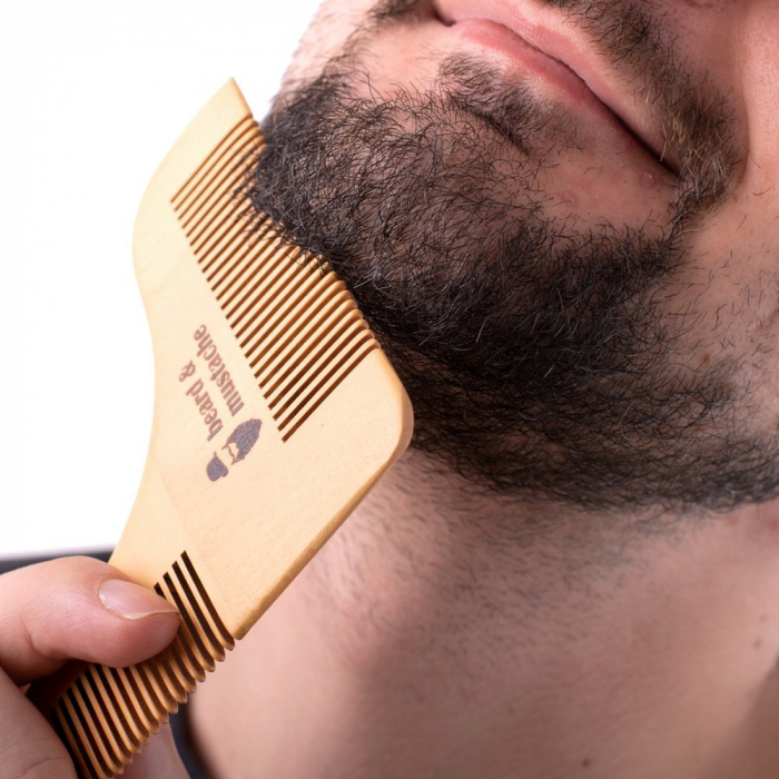 Set de pieptene din lemn pentru barba si mustata