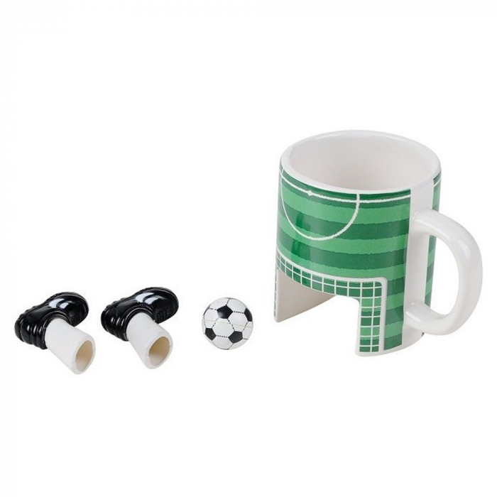Cana fotbal cu minge si pantofi
