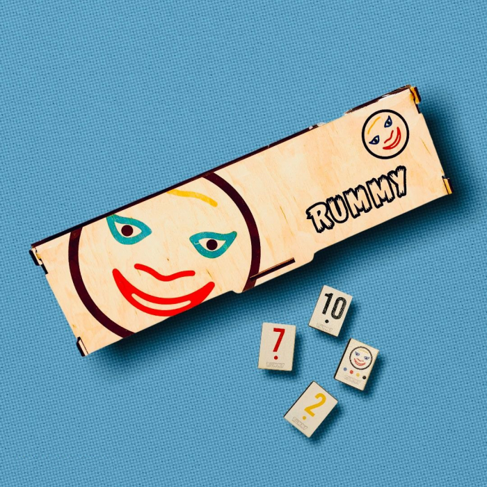 Joc de rummy din lemn