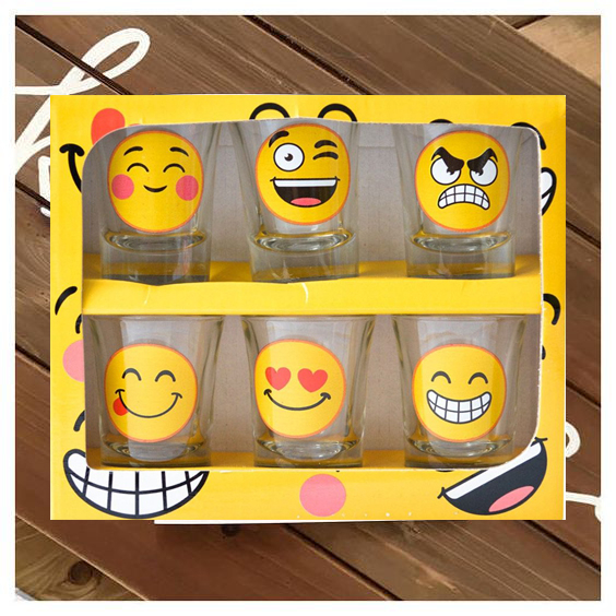 Set 6 pahare pentru shot-uri Emoji