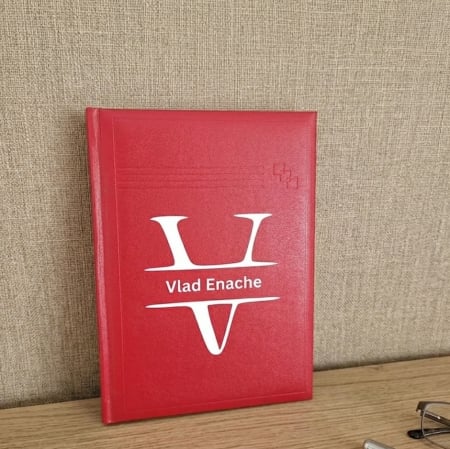 Agenda personalizata Initiala REDNOTE