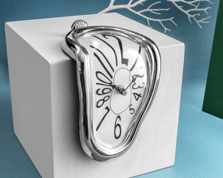 Ceas DALI - timpul se topeste - cifre arabe [1]