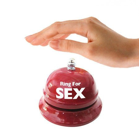 Idei haioase de cadou - Clopotel de masa Ring For