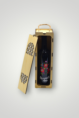 Cutie De Vin Personalizata - La multi ani! [1]