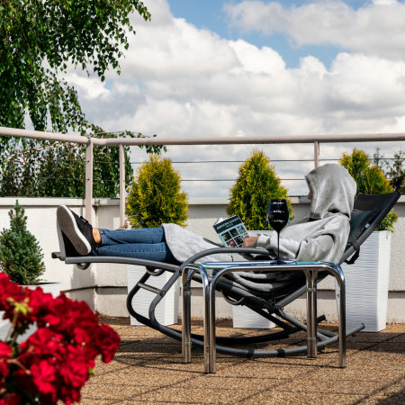 Pătură cu mâneci și glugă, moale și călduroasă. [13]