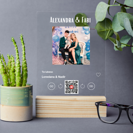 Placheta personalizata Melodia Noastra - Youtube Love