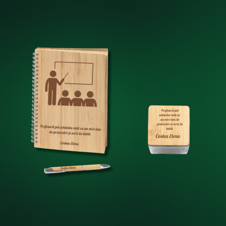 Agende personalizate - Set Caiet , pix si lumanare  personalizata - Profesor la tabla -