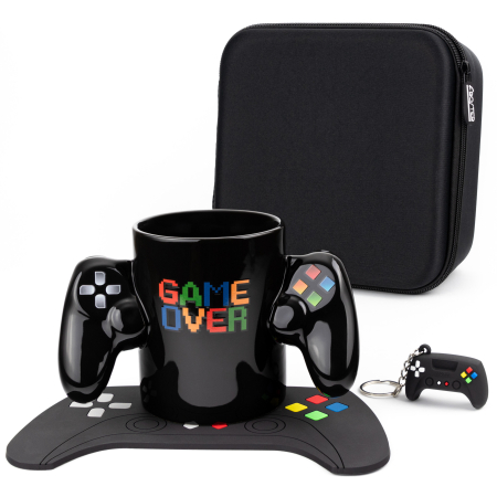 Set pentru Gamer - Cană, suport pentru cană și breloc în formă de controller, într-o husă neagră elegantă. [1]