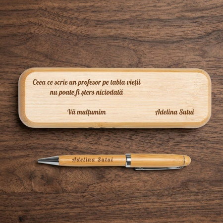 Back to school - Set pix  in cutie din lemn personalizata -  Ceea ce scrie un profesor pe tabla vieții nu poate fi șters niciodată