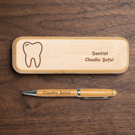 Set pix  in cutie din lemn personalizata - Dentist