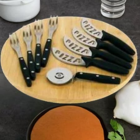 Accesorii pentru bucatarie - Set pizza cu tocator si ustensile