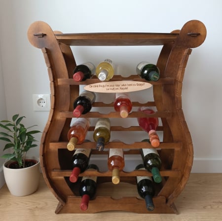 Cadouri personalizate - Suport din Lemn pentru 19  Sticle de Vin cu placheta personalizabila