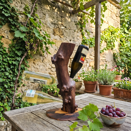 Idei cadouri barbati - Suport Rustic din Lemn Masiv pentru 3 Sticle de Vin