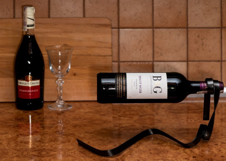 Suport pentru sticla de vin Magic Ribbon [1]