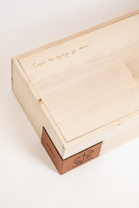 Pachet vin cadou: 2 sticle vin: Grand Cru Eichberg 2016  +  Alsace Gewurtztraminer "Portarait"   + cutie lemn | Promoție vinuri cadou [5]