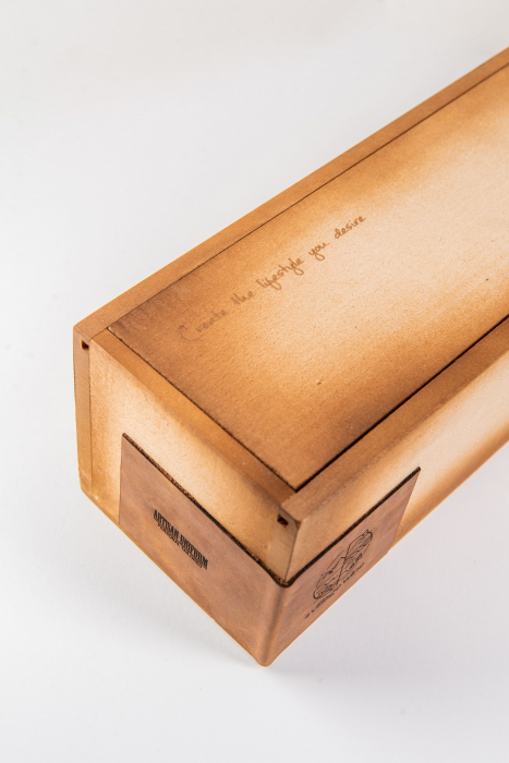 Vin cadou  Alsace Gewurztraminer Grand Cru Eichberg 2016 + cutie lemn, Domaine Zinck | Promotie vinuri cadou [5]