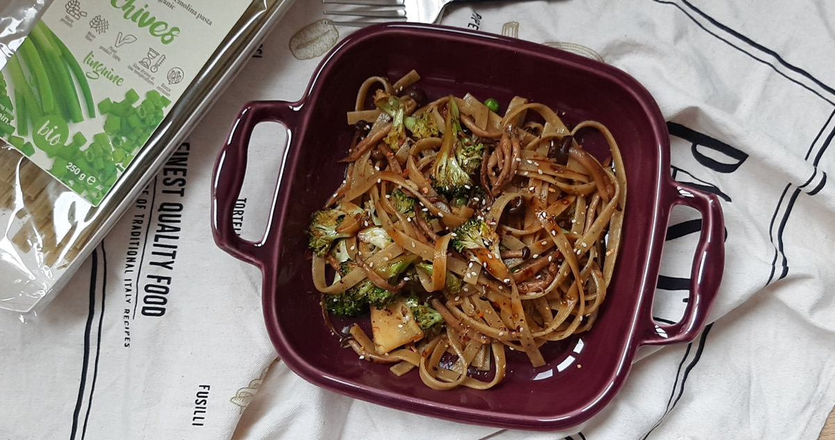 Linguine din grâu dur și arpagic cu ciuperci și broccoli