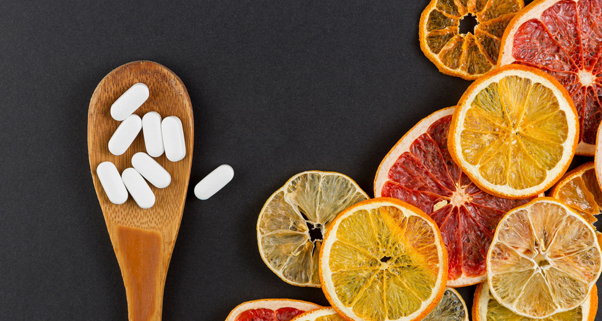 Care sunt cauzele și simptomele deficitului de Vitamina C și cum putem să suplinim acest deficit
