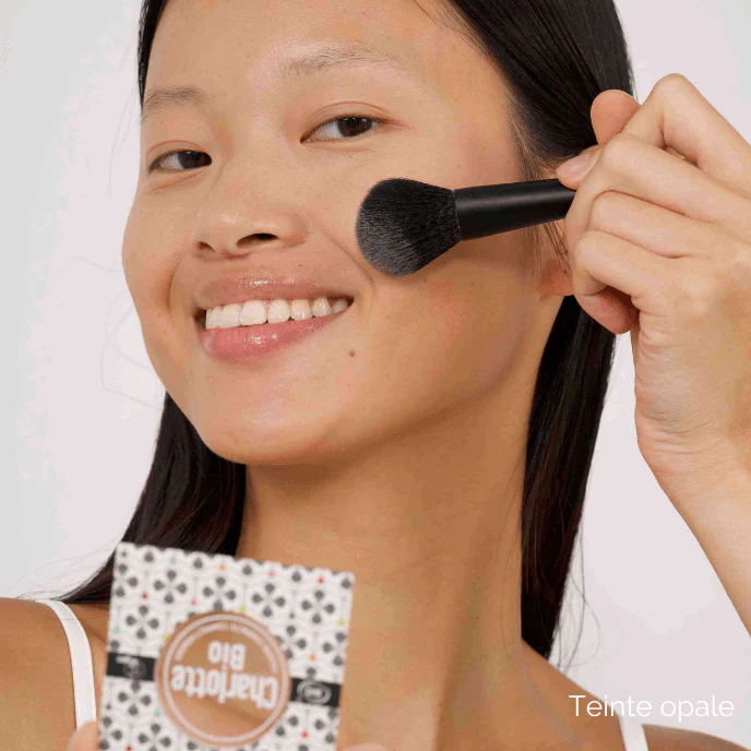 Pudra BIO ten compacta Opale, cu ulei jojoba, unt shea si ulei avocado Charlotte Bio [2]