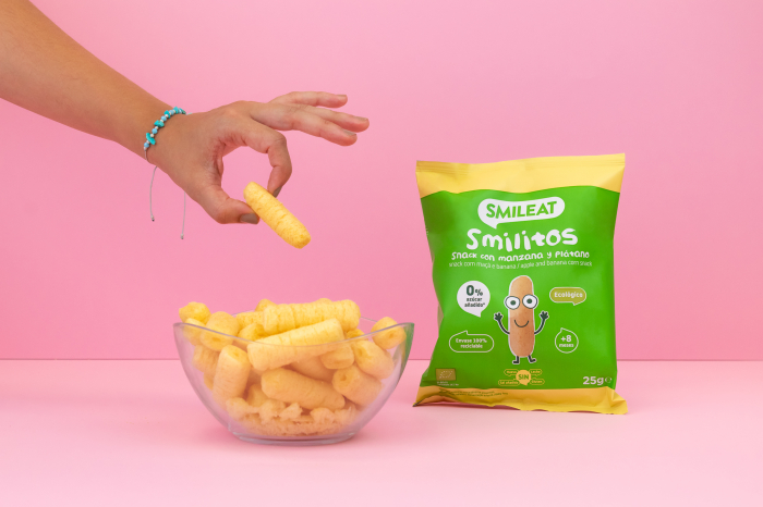 Pufuleti Smilitos BIO cu ulei de masline, banane si mere, +8 luni Smileat [2]