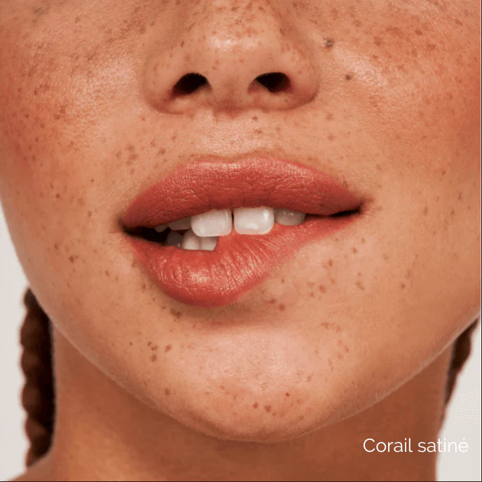 Ruj BIO stralucitor Coral Satine, cu extract samburi caise si ulei jojoba Charlotte Bio [2]