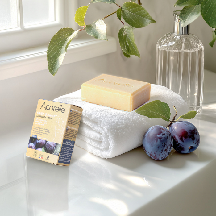 Sapun exfoliant BIO, cu pudra din samburi de prune si unt de shea Acorelle [6]