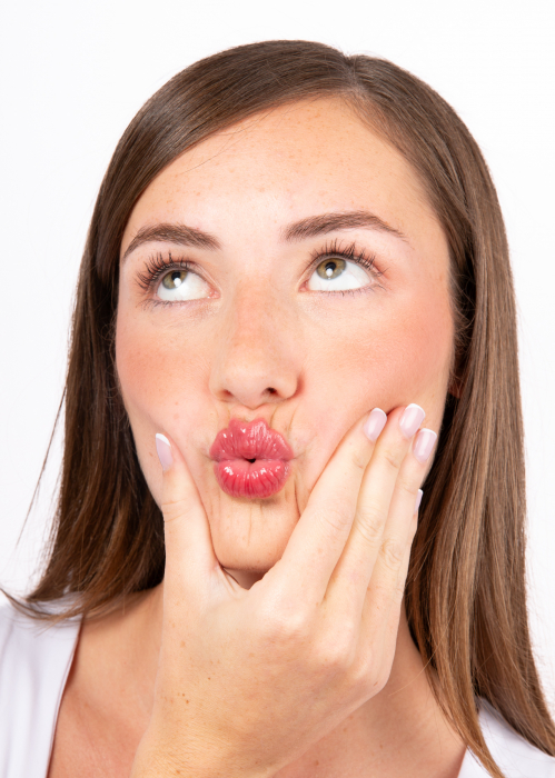 Ulei BIO buze Crush Red, cu ulei de ricin, ulei de argan si ulei de caise Charlotte Bio [2]