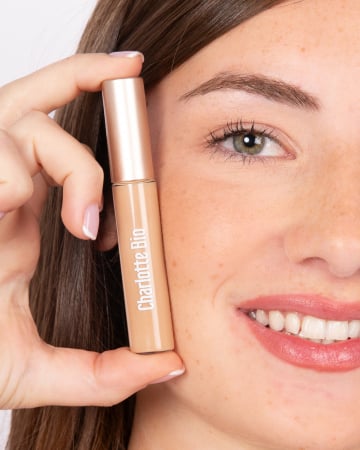 Corector lichid BIO anticearcan Sand Charlotte Bio [1]