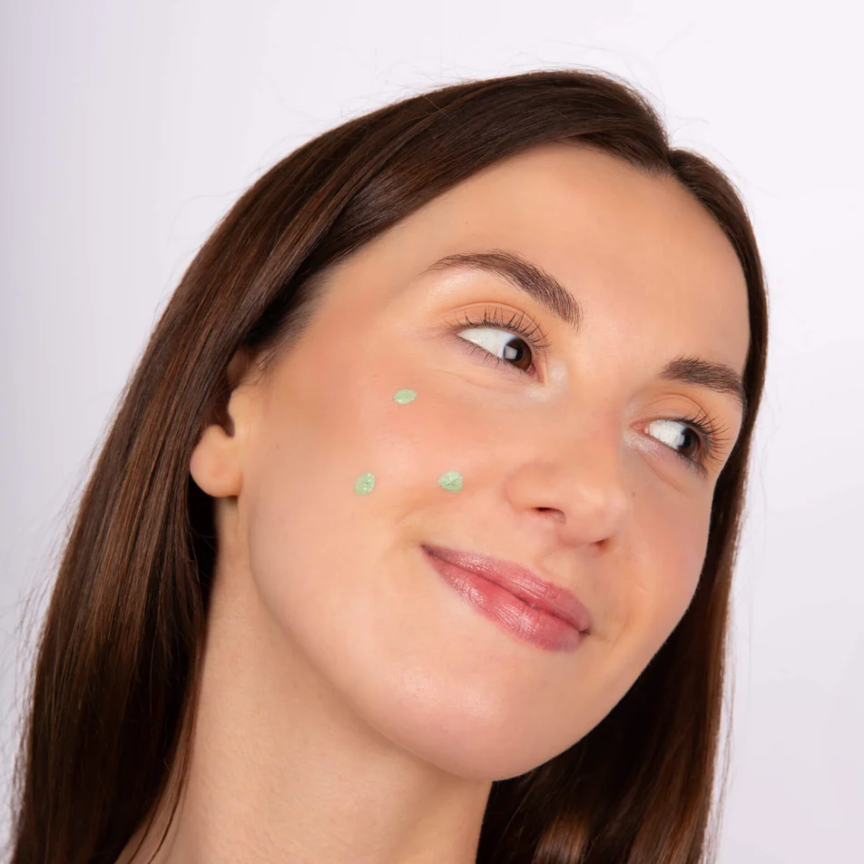 Corector lichid BIO verde, anti-roseata Charlotte Bio [1]