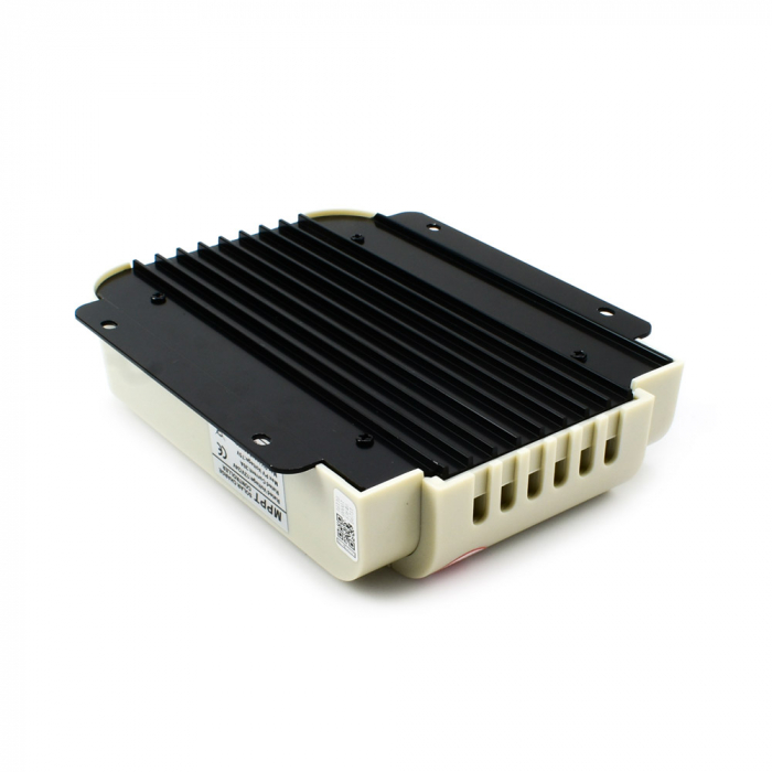 Controler/Regulator solar 60A 7STAR ® functie MPPT, 12/24V, cu afisaj LCD, protectie la polaritate inversata, protectie la supratensiune a bateriei [9]