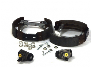 Piese auto aftermarket - SET SABOTI FRANA PREASAMBLATI CU CILINDRII BOSCH 0204114073
