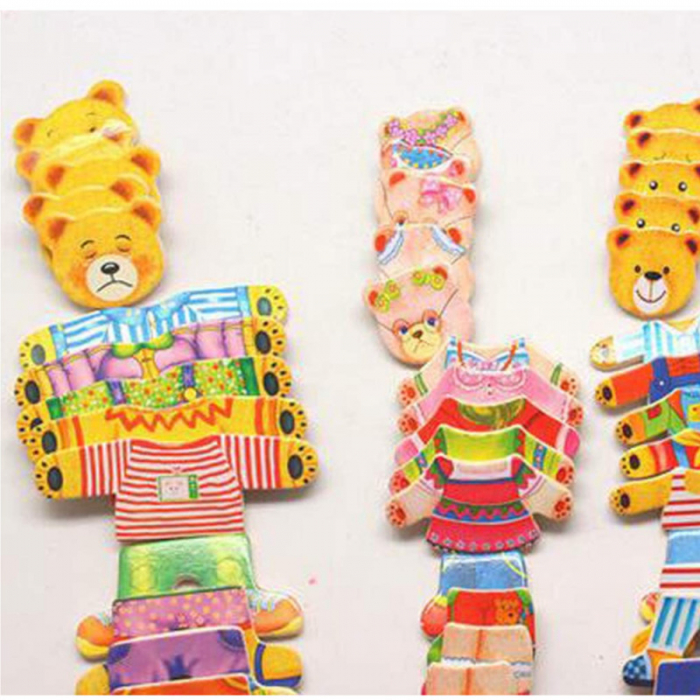 Puzzle incastru din lemn ÎMBRACĂ FAMILIA DE URSULEŢI [6]