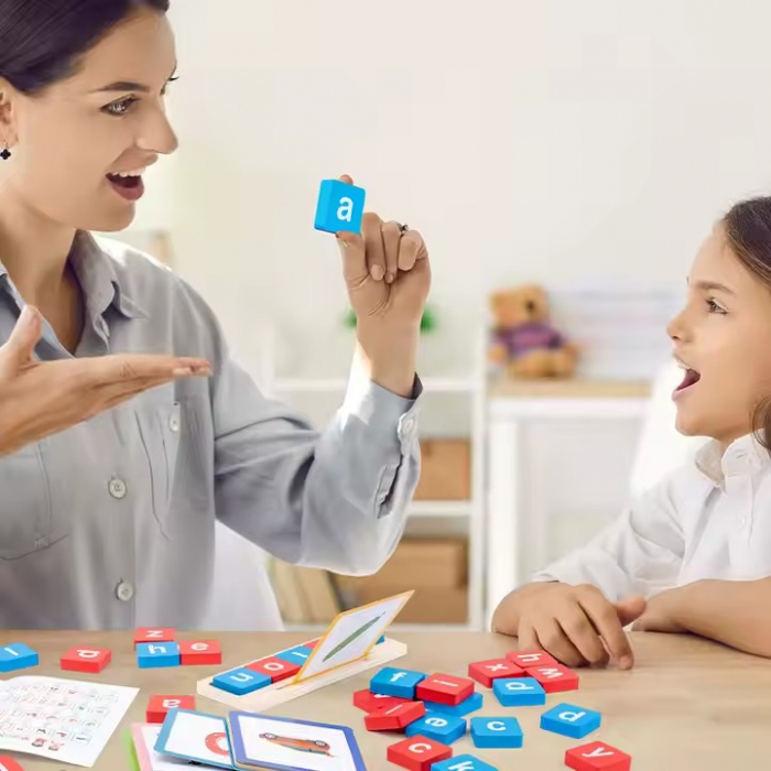 Joc educativ din lemn - Învaţă literele si scrie cuvinte in limba engleza [2]