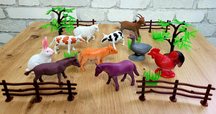 Set 10 figurine ANIMALE ŞI PĂSĂRI DE LA FERMĂ [1]
