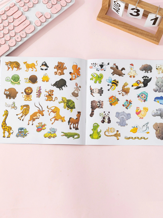 Carte de colorat COLOREAZA DUPA CODUL CULORILOR cu 50 de stickere incluse Animale de la Zoo [2]