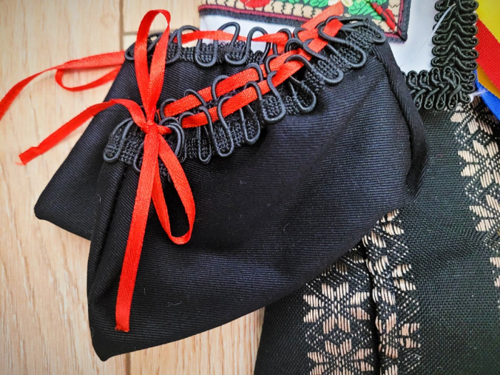 Costum national fete "BUCOVINEANCA" [4]