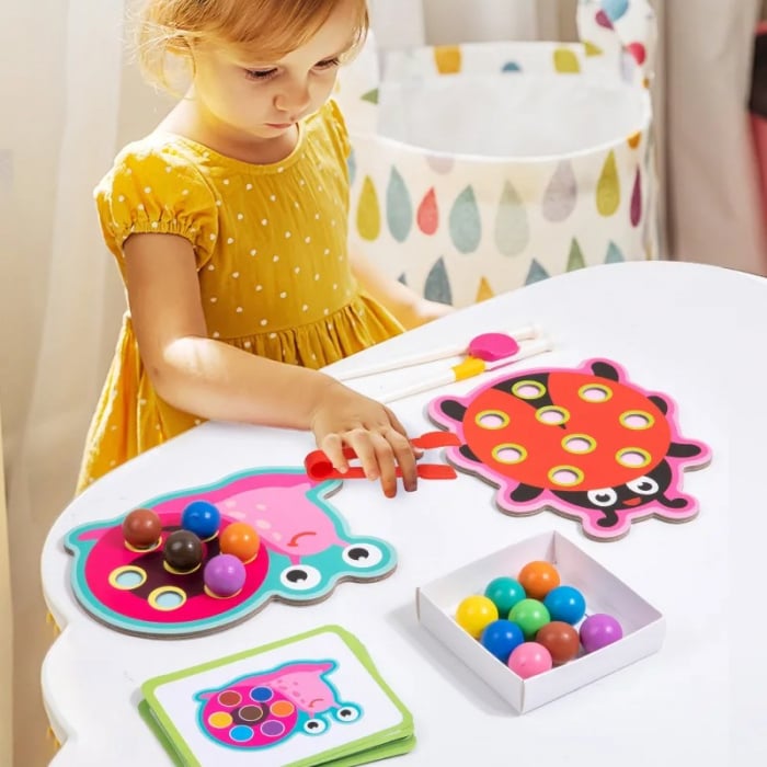 Joc de motricitate si asociere culori gargarita Pincer bead game [3]