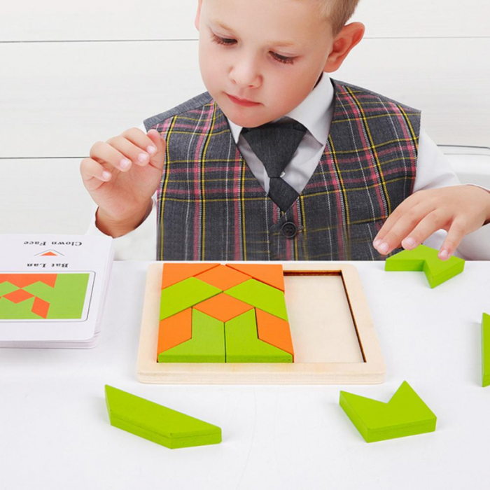 Joc de potrivire forme si rapiditate cu sonerie Tangram Battle [7]