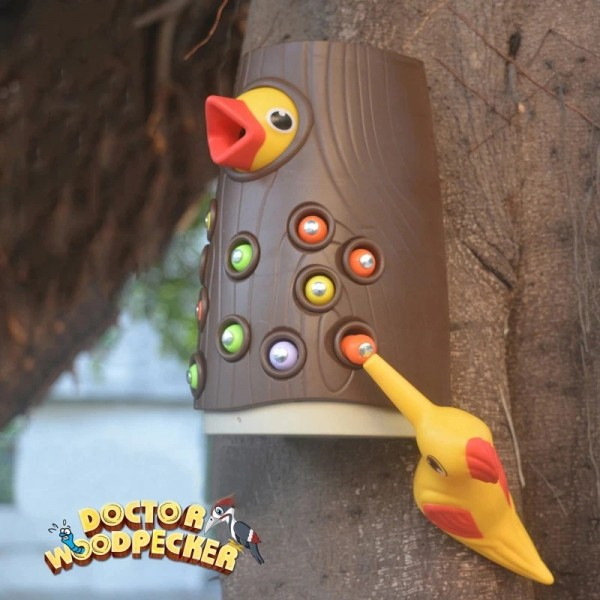 Joc de tip pescuit magnetic - ciocănitoarea prinde viermişori din copac- Doctor woodpecker [3]
