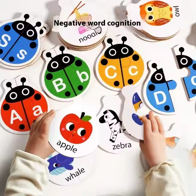 Joc educativ tip puzzle alfabet litere mari si litere mici gargarite Ladybug letters matching toy [5]