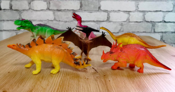 Set 6 figurine DINOZAURI [2]