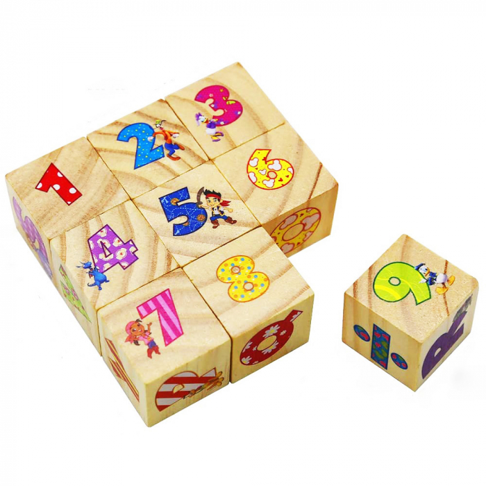 Set 9 cuburi din lemn cu litere, cifre, operaţii matematice şi personaje Disney [2]