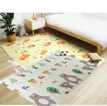 PROMOŢII - Covoraș de joacă pliabil din spumă cu 2 fețe. Dimensiune 150 cm x 200 cm x 1 cm model animale in padure
