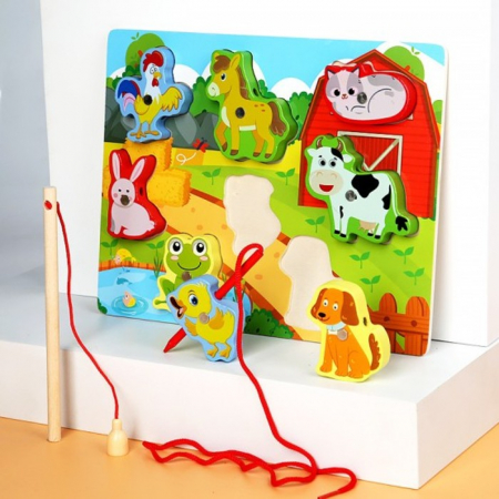 Jucării din lemn - Joc 3 in 1 puzzle, pescuit magnetic si joc de insiruit ANIMALE DE LA FERMA